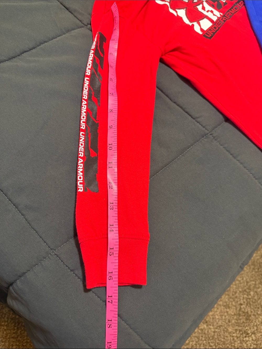 Under Armour Red & Blue Long Sleeve Active Tees - Boys - Picture 9 of 9